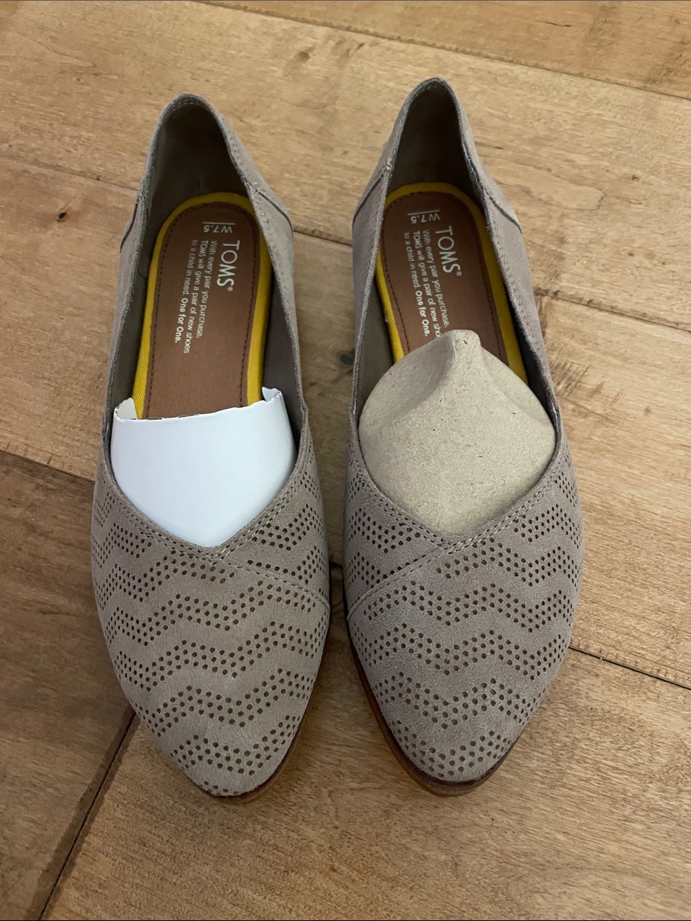 TOMS Women's Taupe Perforated Pointed-Toe Flats